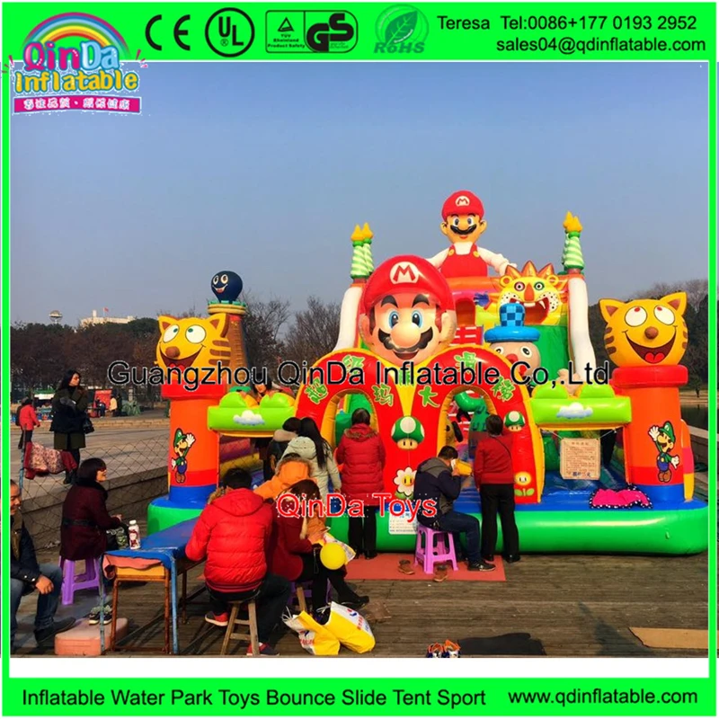 custom inflatable jumping castle17