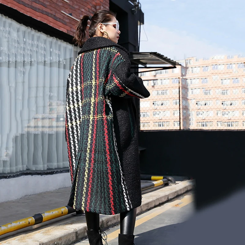 [EAM] 2019 New Spring Lapel Black Loose Large Size Thicken Back Colorful Striped Woolen Coat Women Fashion Parkas JI778