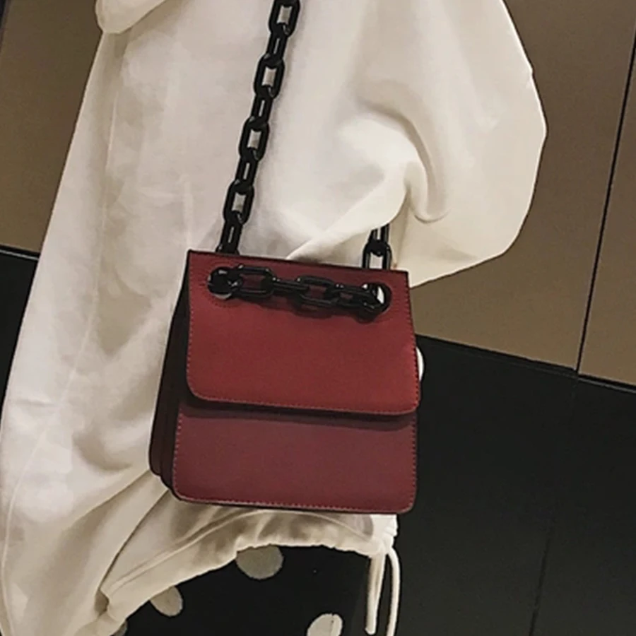 

Casual Acrylic Chains Bag Women Handbag Lattice Pu Leather Crossbody Bags For Women Brands Design Small Flap Bolsa Messenger Bag