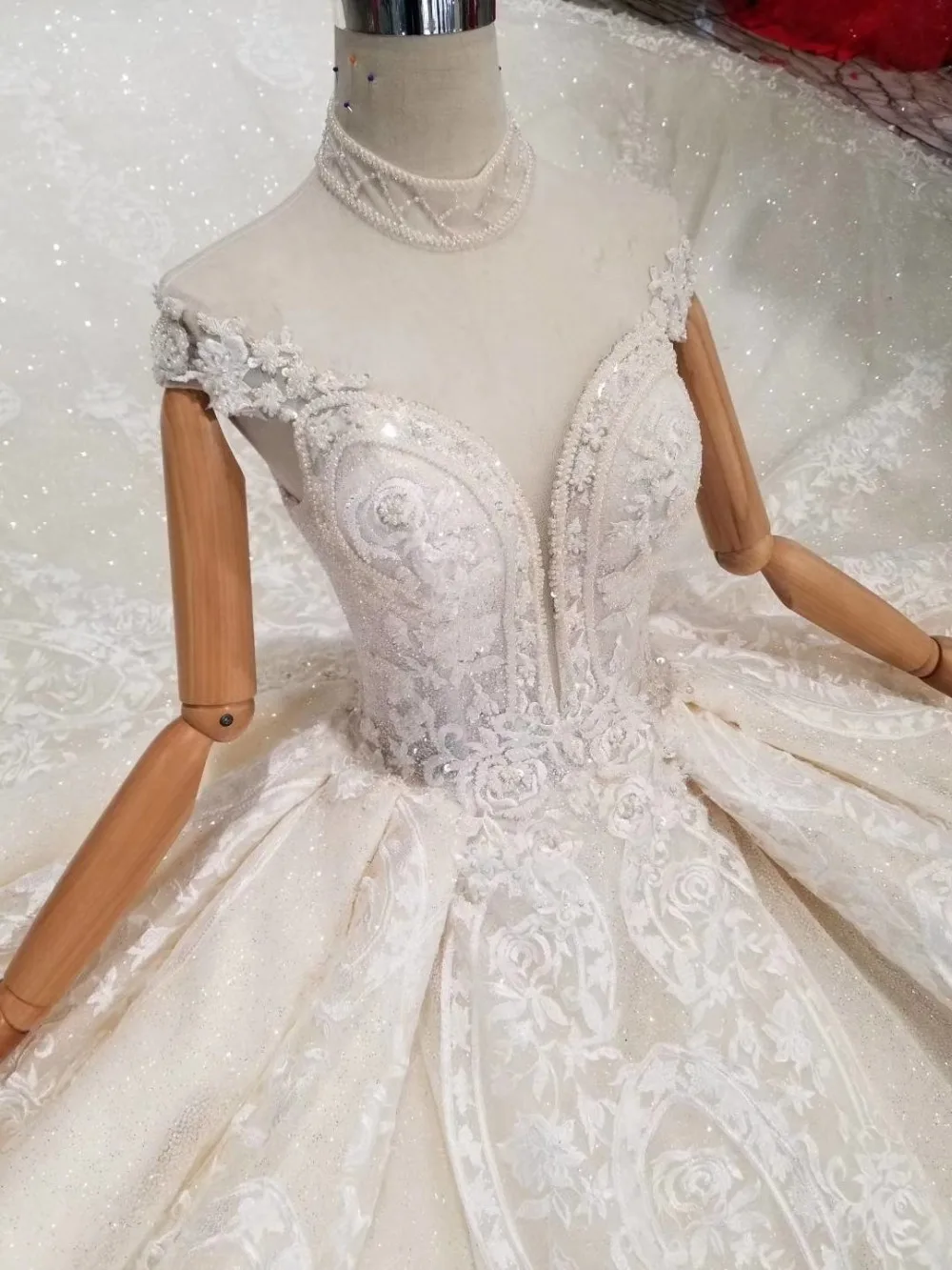 wedding dress 2019