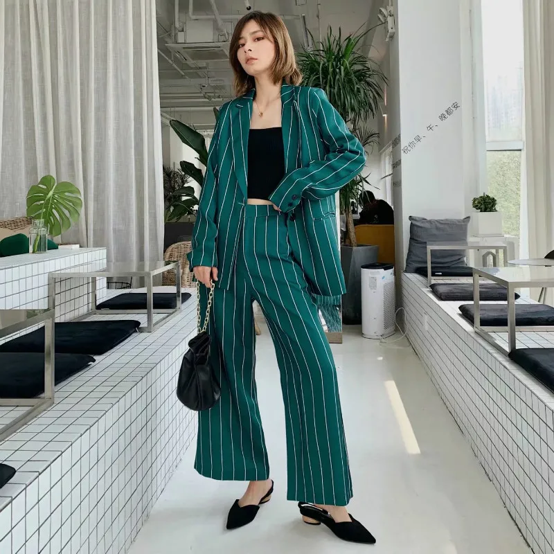 Suit suit female 2019 autumn new popular women's slim casual striped single button suit jacket loose wide leg pants two-piece