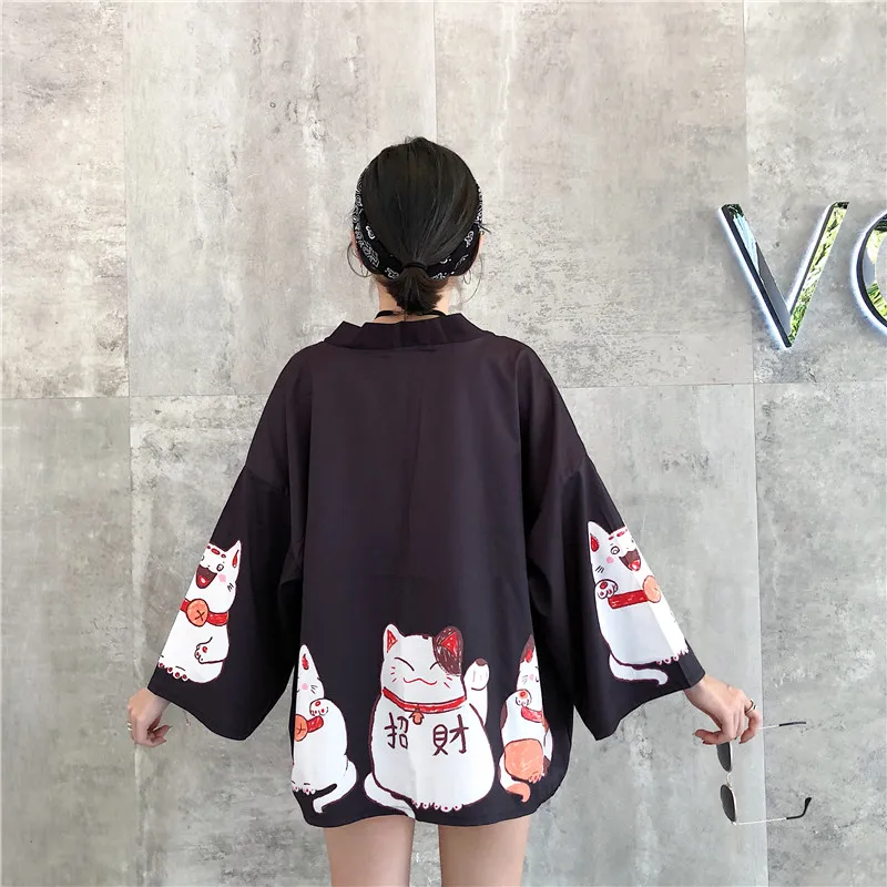 Харадзюку Женское пальто японские Лаки Кошки печати летнее свободное кимоно с рукавами тонкое пальто женская одежда