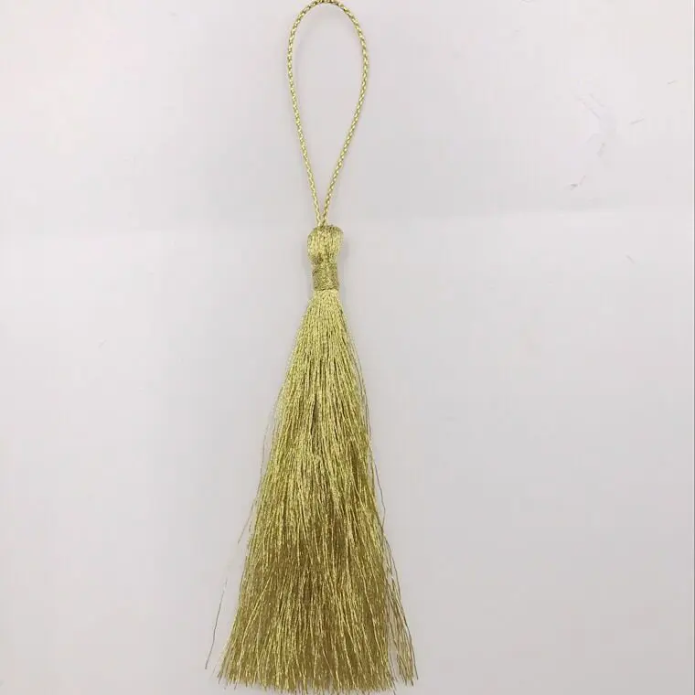 gold-silk-silver-silk-tassels-7
