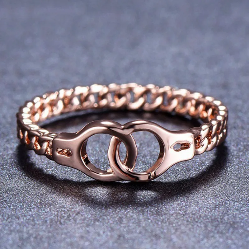 

1Pcs Chic Link Chain Design Circle Crossed Rings Handcuffs Rings Rose gold Wedding Bands Boho Jewelry Gifts For Women Men