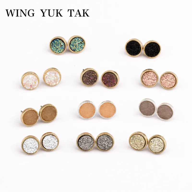 

Cute Small Round Stud Earrings for Women Colorful Acrylic Imitation Stone Earrings Boho Fashion wing yuk tak Jewelry
