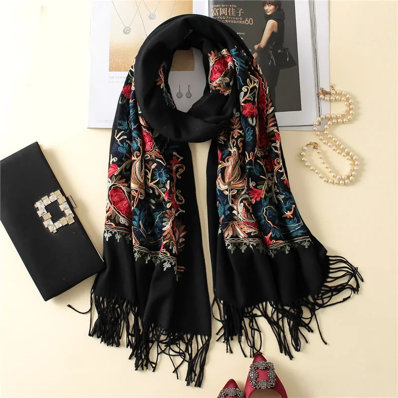 New Luxury Brand Women Scarf High Quality Embroidery Winter Cashmere Scarves Lady Shawls and Wraps Female Pashmina Echarpe