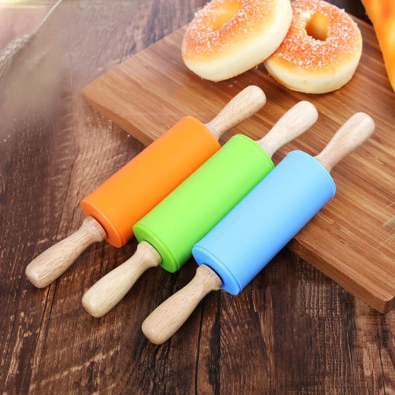 1pcs-Hot-Selling-Wood-Handle-Green-Silicone-Rolling-Pins-Kitchen-Cooking-Tools-Rolling-Pins
