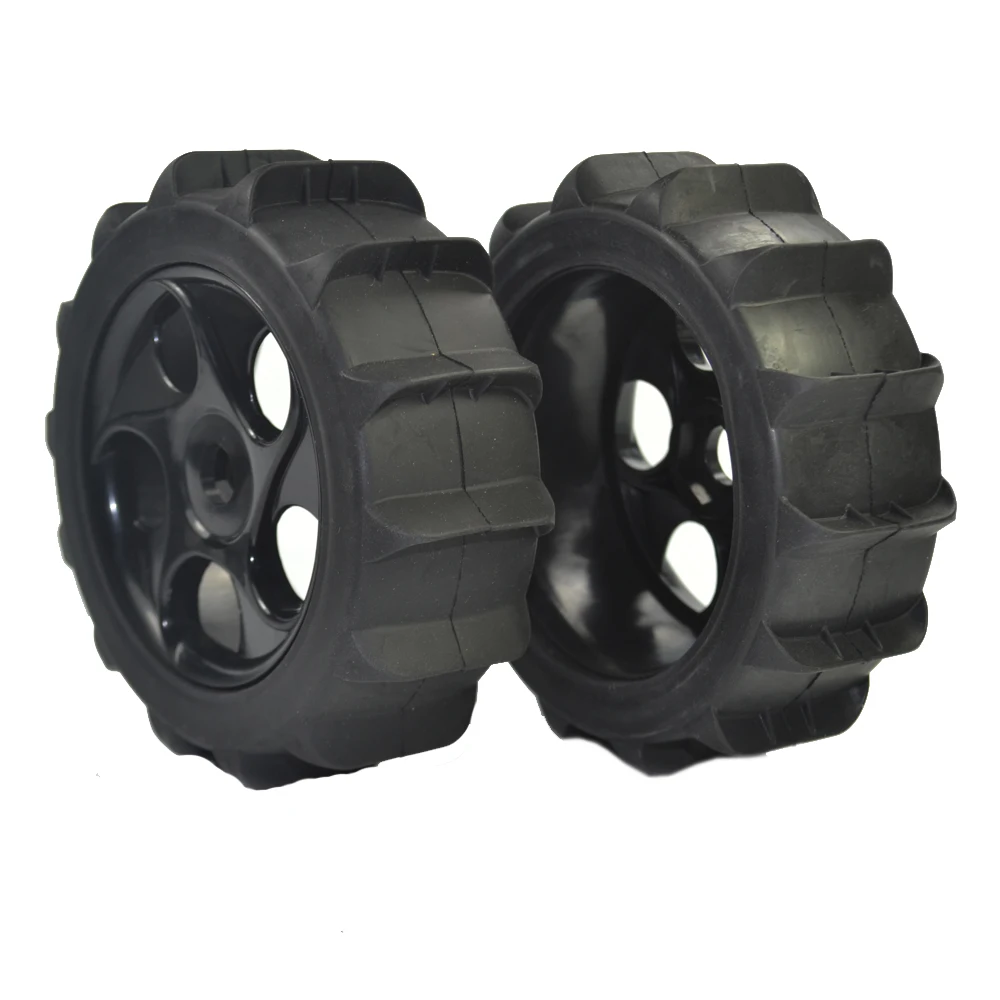 rc car with paddle tires