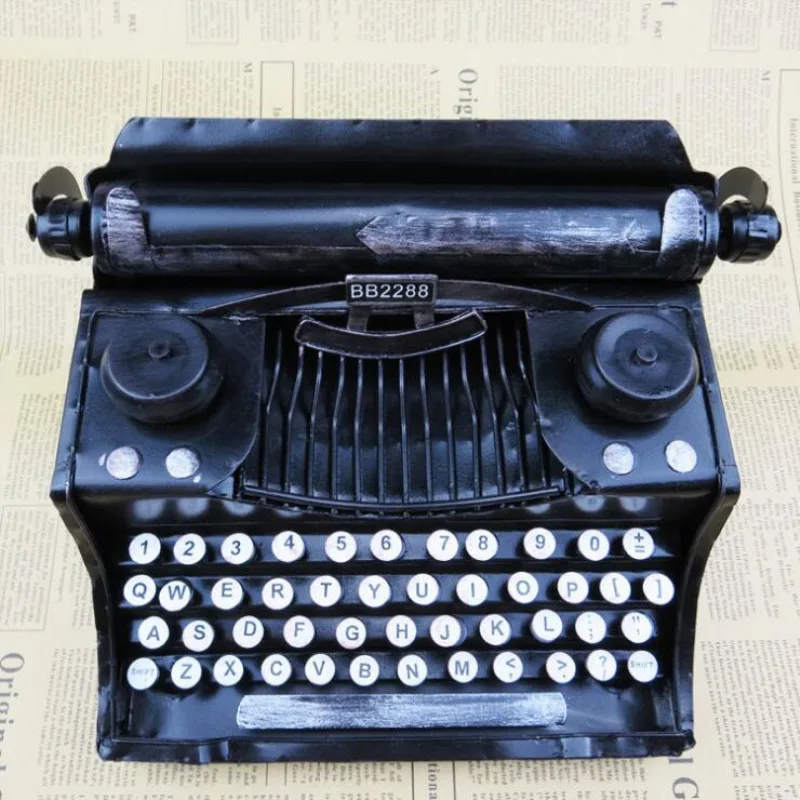 

Vintage 3D Handmade Typewriter Model Machine Ornament Classic Souvenirs Arywork Gift Table Display Typewriter Decoration 0.7KG
