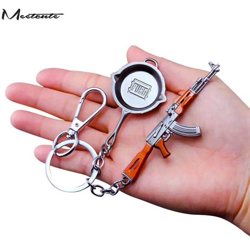 

Meetcute PUBG Weapon Keychain Rifle Sniper Mini Gun Pendant Key Ring Metal Toy Playerunknown's Battlegrounds Helmet Pan