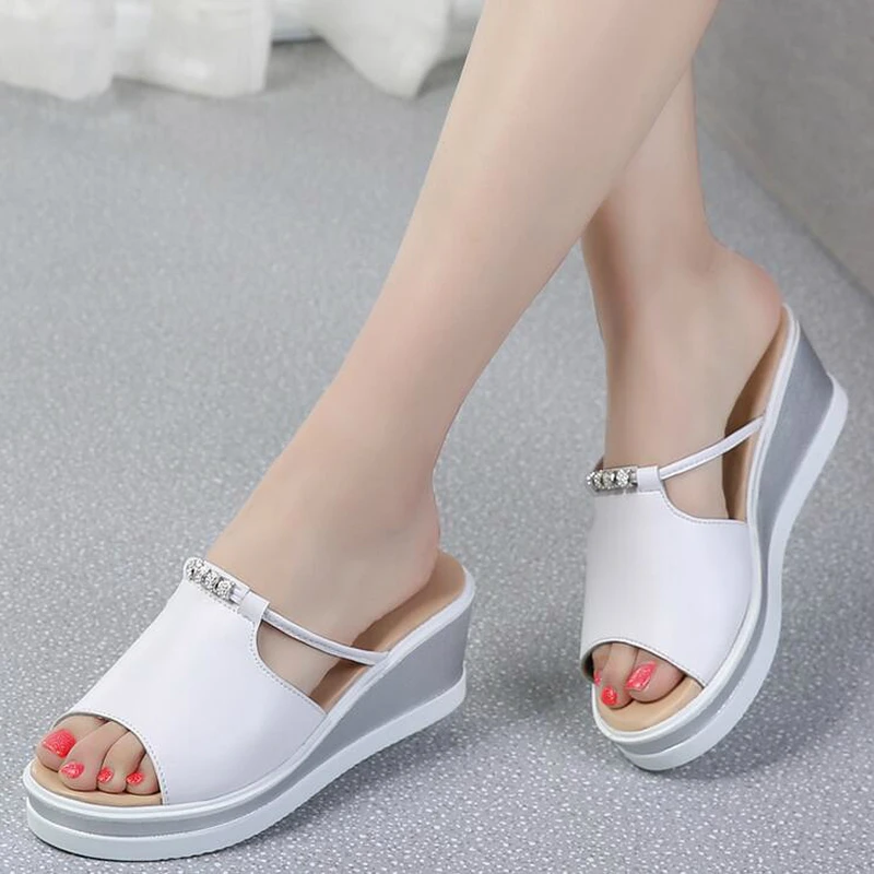 

2019 Women Slipper Sandals High Heels Wedges Platform Leather Fish Mouth Crystal Elegant Female Slipper Summer Ladies Shoes W04