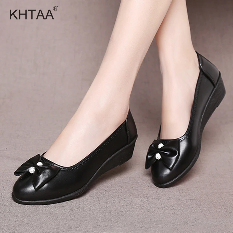 

Wedges Bowknot Women Pumps Medium Heels Autumn Fashion Slip On Casual Shoes For Female 2018 Shallow Comfortable Ladies Footwear