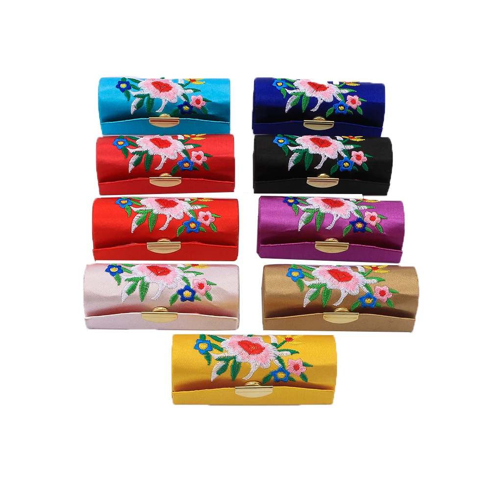 

1pcs Retro Silk Satin Brocade Cosmetic Bags Random Color Portable Lipstick Box with Mirror Embroidered Flower Lipstick Case