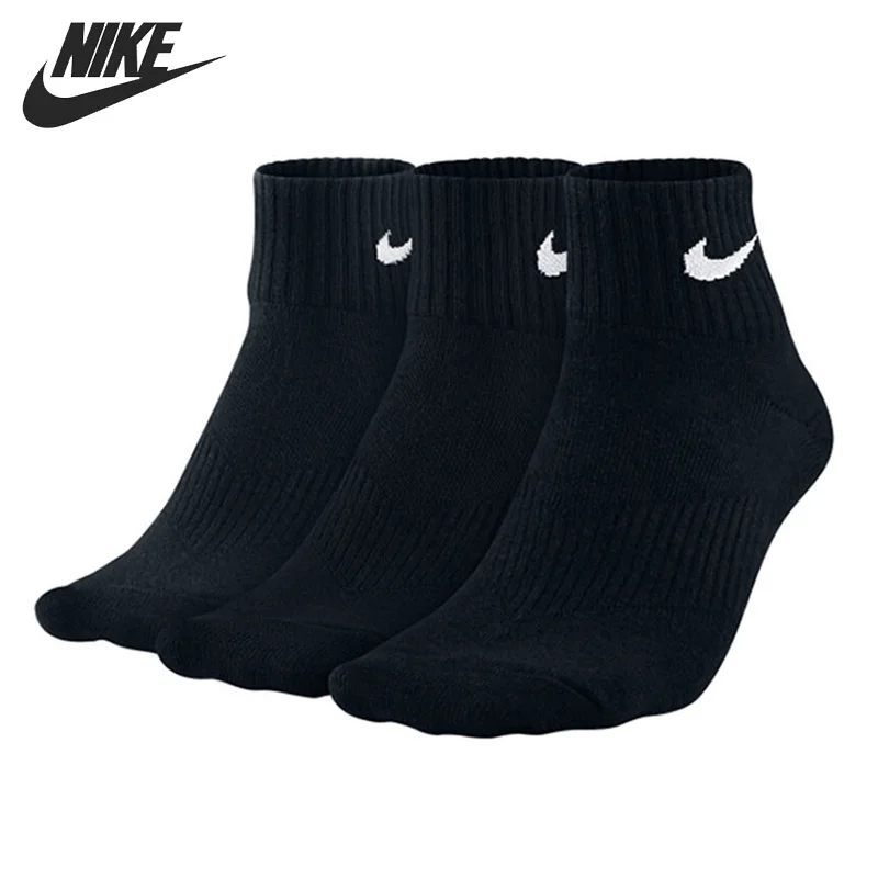 

Original New Arrival NIKE Unisex Sports Socks( 3 pairs)