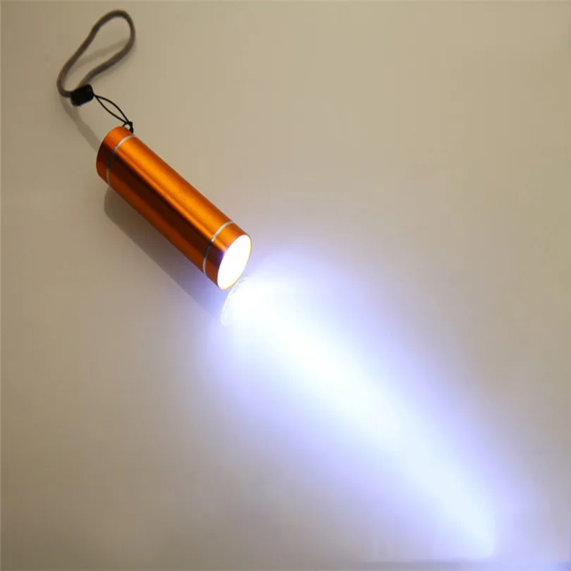 Mini Torch Led Light Hard Light Led Flashlight Small Key Chain Flashlight Torch Medical Outside Flashlight Battery Zaklamp 35DC702