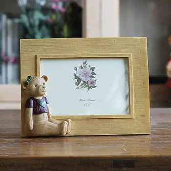

6 inch painted resin photo frame Pink bear painted wood grain Korean style creative photo frame