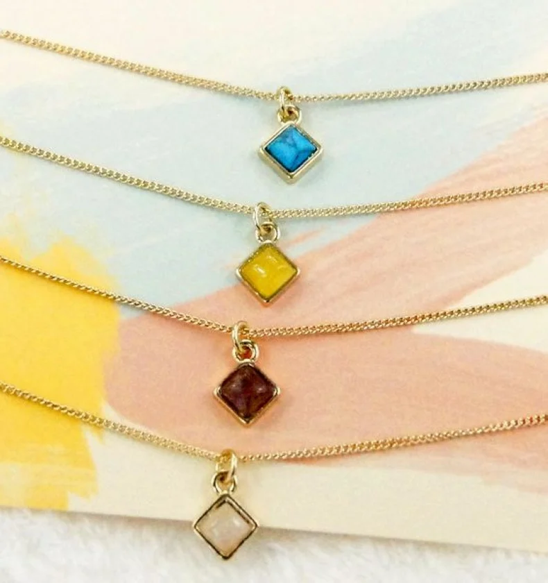 

fashion jewellery bijoux fantaisie small delicate coloful stone pendant thin chain necklace