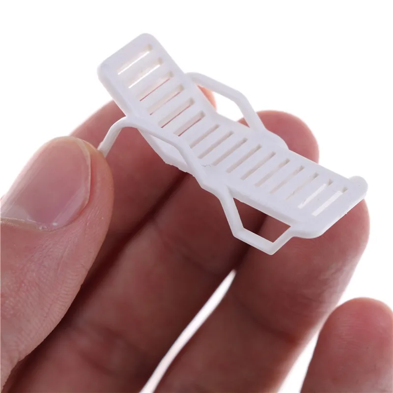 

1:50 Figurine Miniature Terrarium Doll House Decoration Ornament DIY Mini Artificial Beach Chair Bench Micro Fairy Garden