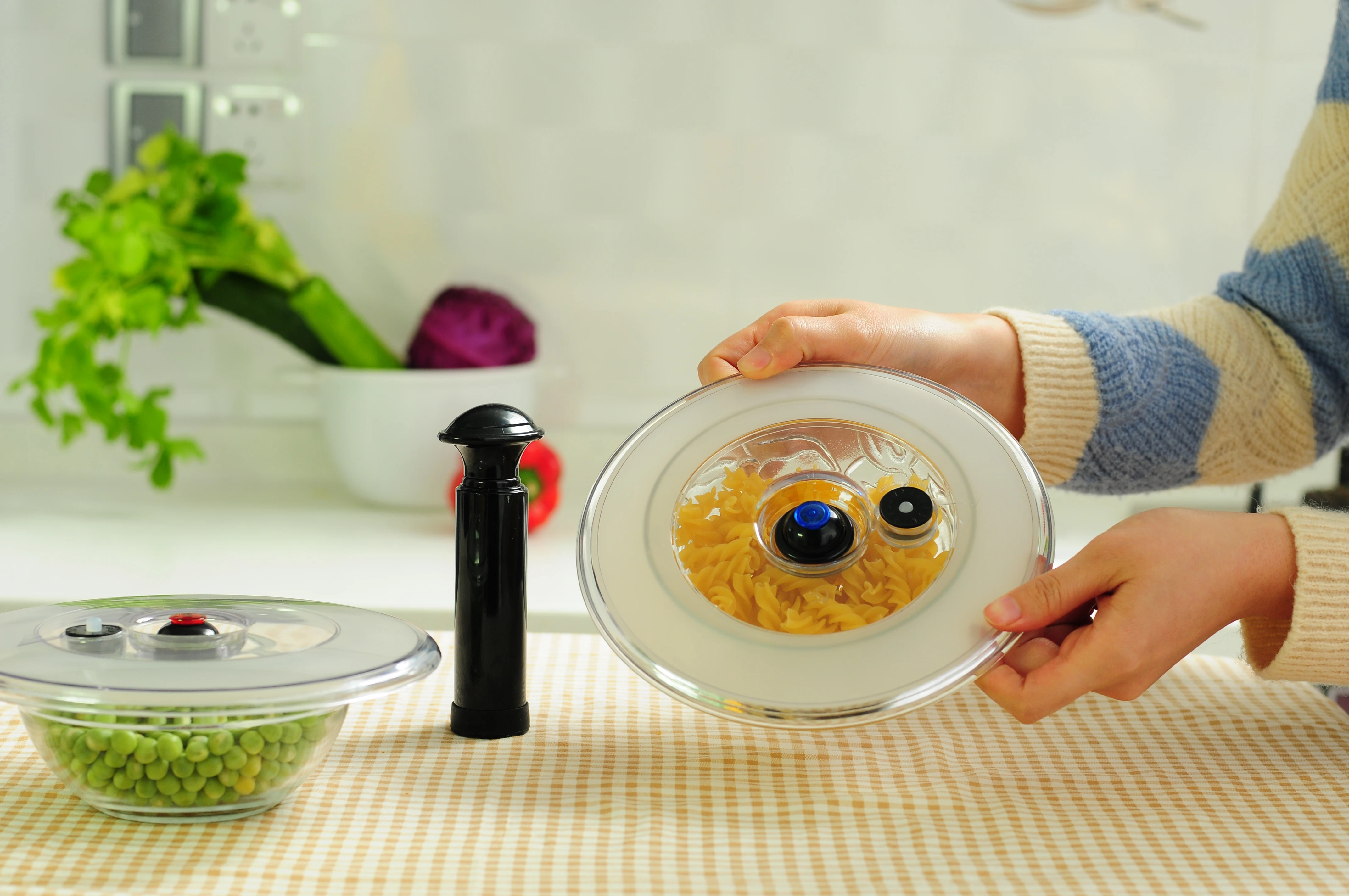 

Reusable Vacuum Preservative Lid for Food Container Fresh Keeping Lid Refrigerator Food Fresh Cover Universal Bowl Cover