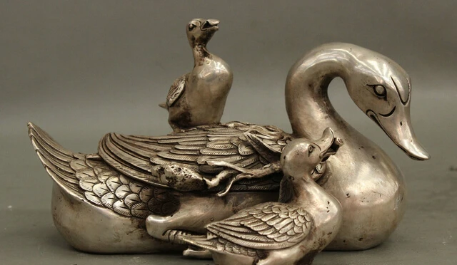 

wholesale factory folk china chinese silver Copper love quack Duck mild duckling Statue sculpture