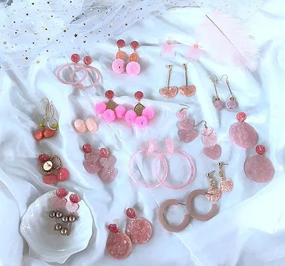 

Free Shipping Pink Styles Geometric Sweet Resin Pretty Earring For Women