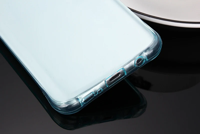 3246754993_1988886118