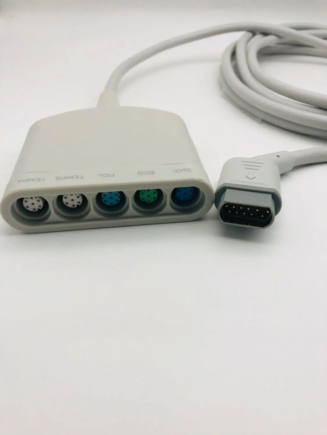 

Compatible Drager Multi-Parameter ECG Trunk Cable 16PIN Temp*2,ECG,SPO2,FIO2 Patient Monitor ECG Cable