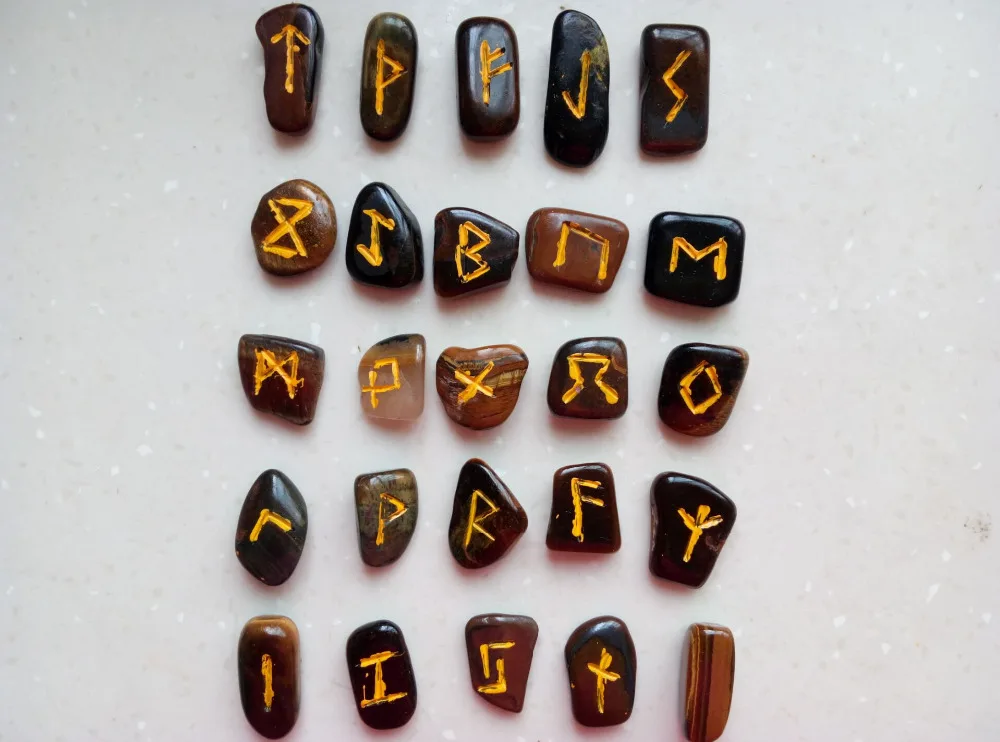 NATURAL Tiger Eye QUARTZ Crystal STONE Elder Futhark RUNE SET Wicca Divination Runes | Дом и сад