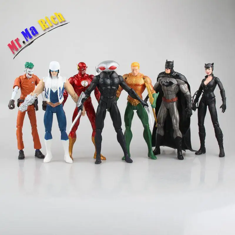 

7 Pcs The Avengers Joker Batmant Catwoman The Flash Arthur Action Figure Model