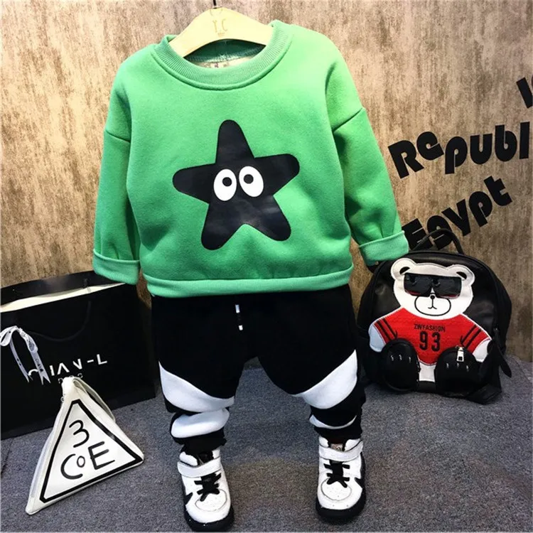 New Winter Baby Boys Green Sweater Plush Inside Cartoon Star T Shirt