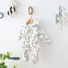 2017 Prochaine Enfants Outwear Bébé Hiver Épais Barboteuse Animal de Bande Dessinée Graffiti Habineige Enfant Garçons Filles Salopette