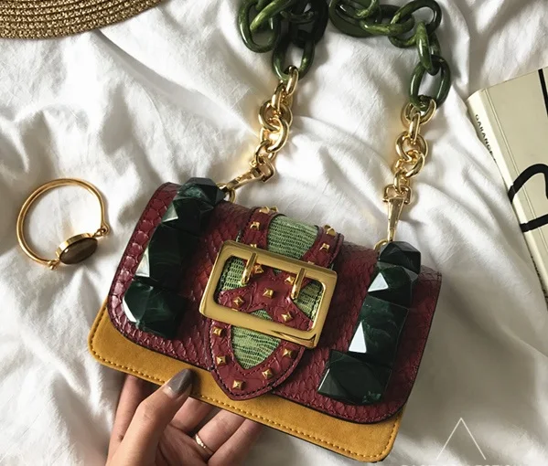 

2017 Runway Vintage genuine leather women sequined rivets chain fashion shoulder flap bag serpentine designer 19cm