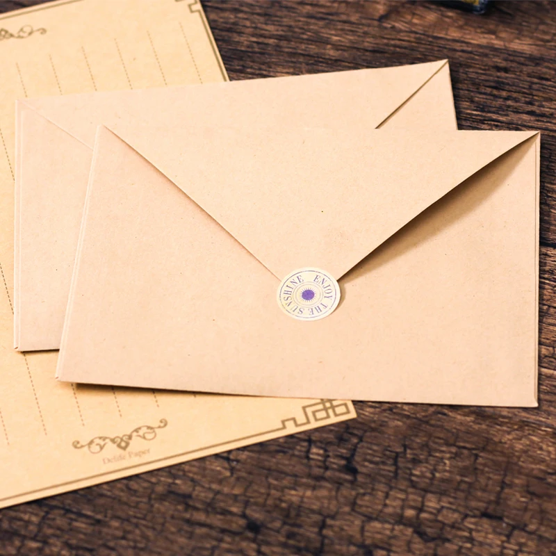 Крафтовый конверт а6. Конверт 11 на 16. Кастомный конверт. Конверт из крафт бумаги. Конверт 16.