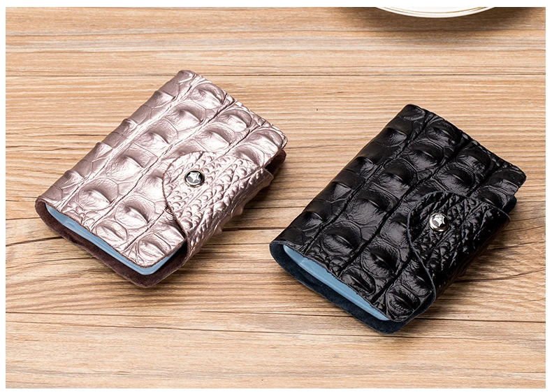 Lomelobo Split Leather Card Holders Men & Women Alligator Pattern Passport bag Credit ID Cards Holder 26 card slots Cards Wallet 2019 HCL400 Details (11)