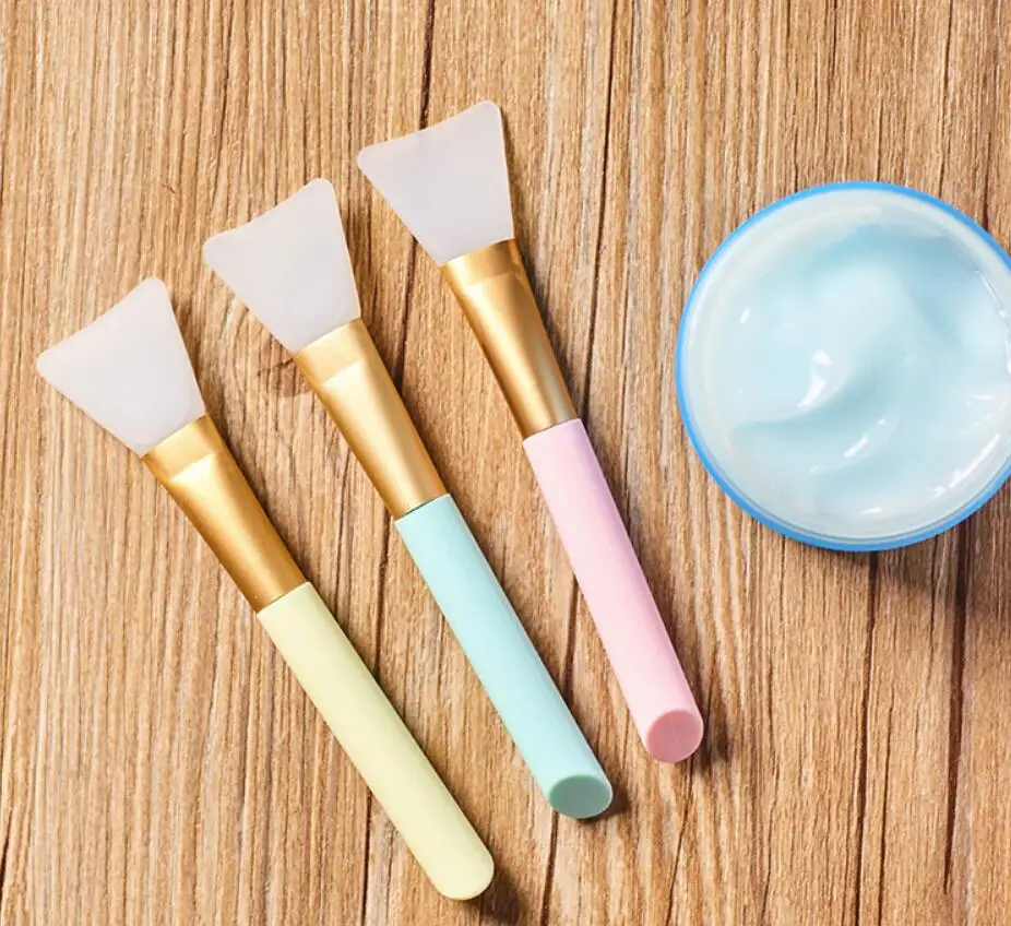 

New 3 Piece Facial Face Mask Painting Mixing Soft Foundation Brush Makeup Beauty Cosmetic Tool Cosmetics Hand To Make Up