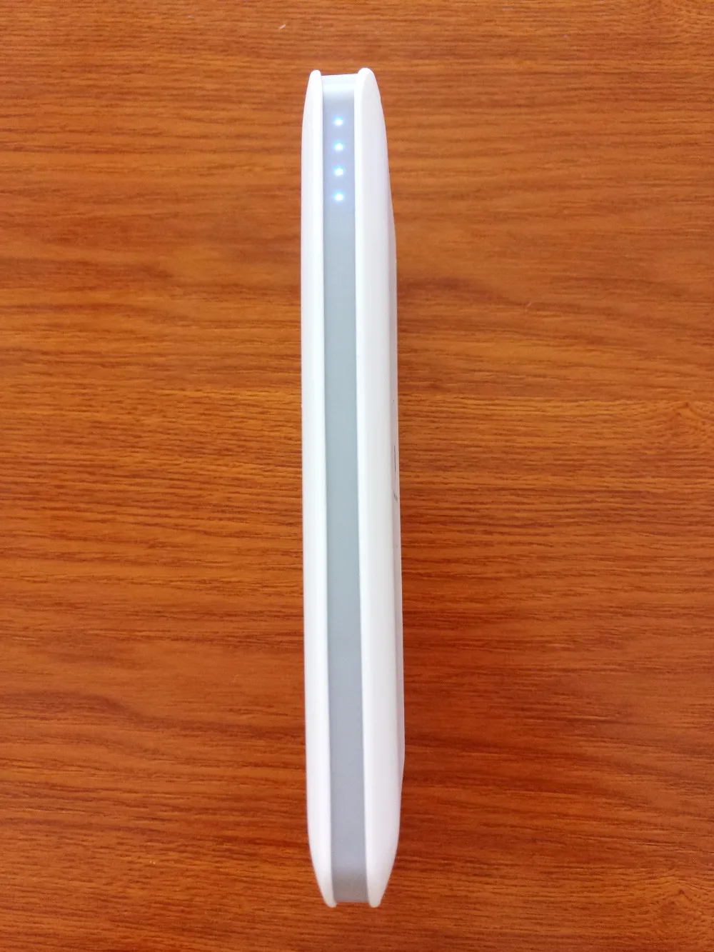 Power Bank Dual USB Ports 10000mah QI Wireless Charger Pad Power Bank Built-in Wireless Charging PowerBank For iPhone X 8 Plus Power Bank Dual USB Ports 10000mah QI Wireless Charger Pad Power Bank Built-in Wireless Charging PowerBank For iPhone X 8 Plus