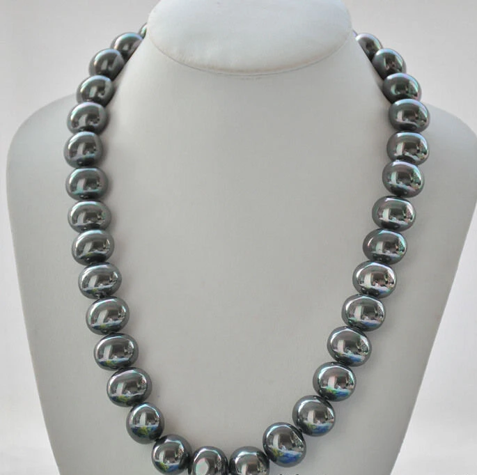 

Free shipping >>>>>>Z6913 PEACOCK BLACK 20mm EGG SOUTH SEA SHELL PEARL NECKLACE