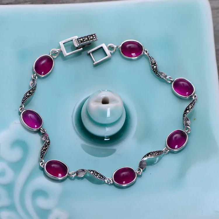 

Fashion 925 Sterling Silver Vintage Handmade Red Corundum Bracelet Women Thai Silver Gift Jewelry CH035971