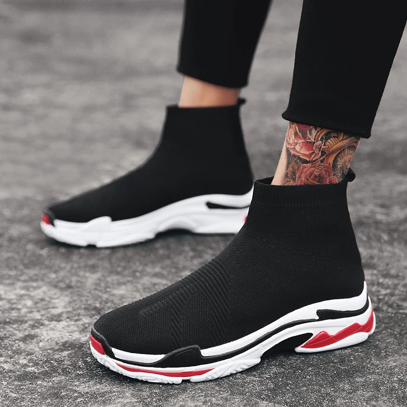 

2019 Black Comfortable Mens Walking Shoes Breathable Women Sneakers Unisex Couple Shoes Socks Shoes Perfect High Top Sport Boots