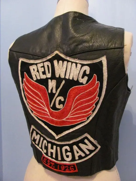 2021 HOT SALE PUNK RED WING MOTORCYCLE CLUB VEST OUTLAW BIKER MC COLORS