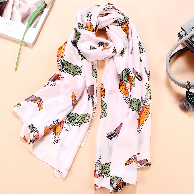 Новое поступление Дамская Шелковый шарф с милым товары для птиц печати бренд пляжная крышка шали 2018 модная бандана длинные шоу