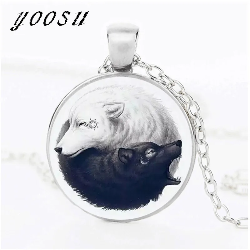

2018 New Fashion Yin Yang Pendant Necklace Glass Tai Ji Shape Chinese Taoism Sign Ancient Eight Diagrams Gossip Necklace
