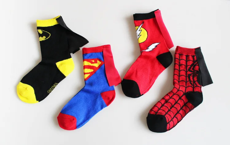 4 стиля, детские носки для костюмов с изображением Супермена, Бэтмена, Человека-паука, вспышки, хлопковые спортивные короткие носки с накидкой для костюмированной вечеринки для мальчиков