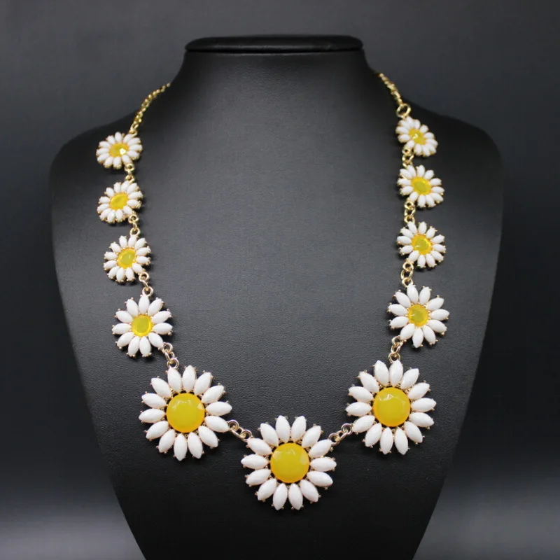 Aazon.co: Flyonce Flower Choker Necklace Green Enael Floral Flower