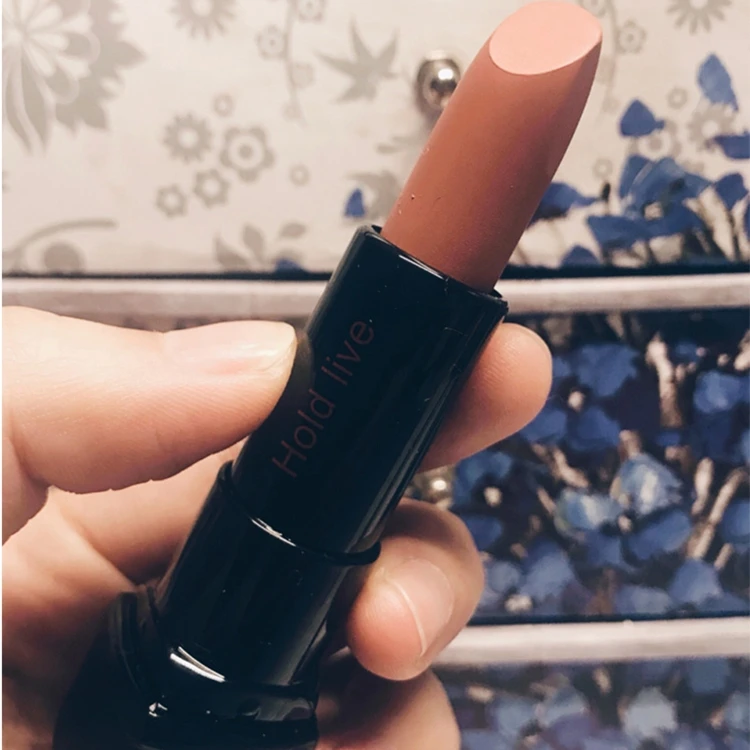 lips makeup