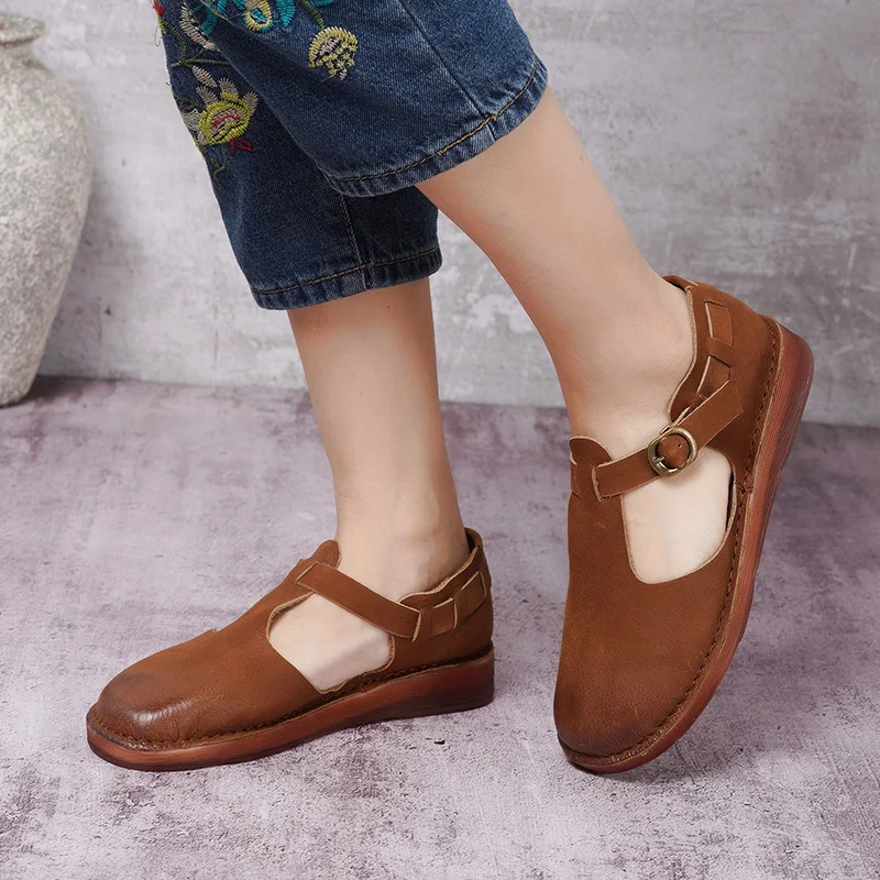 

2019 New Arrival Women Vintage Style Genuine Leather Sandals Women Cover Toes Buckle Design Shoes Lady Casual Summer Flat Shoes