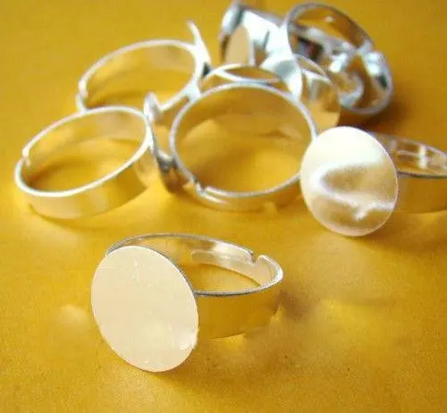 

free shipping!!!!! 200pcs 12MM Silver Plate Flat Nickel Free Ring Base