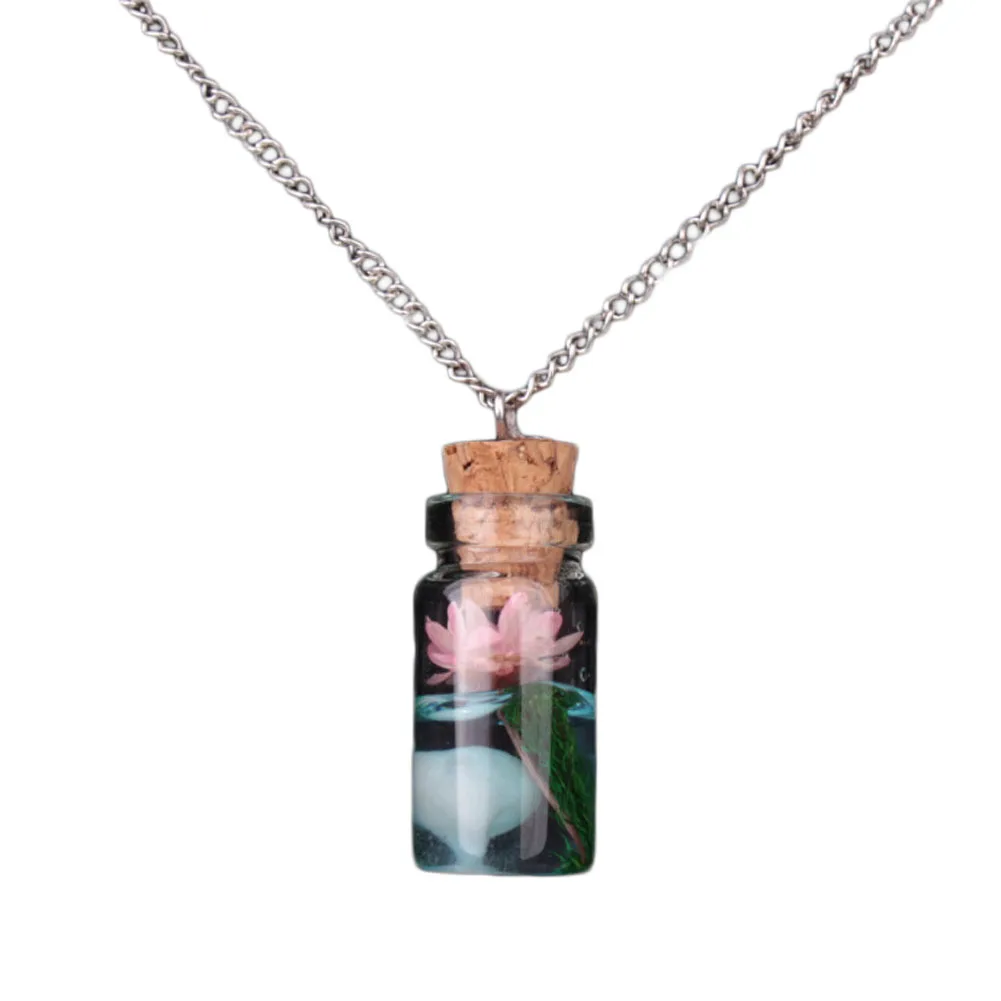 

Hot Sale Vintage Luminous Glow Dark Flower Pendant Fluorescent Glass Drift Bottle Necklace Gift Jewelry