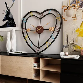 

Simple Heart Round Shape Hanging Wall Watch Clocks Silent Wall Clock Modern Brief Metal Hollow Clocks For Home Office Decor