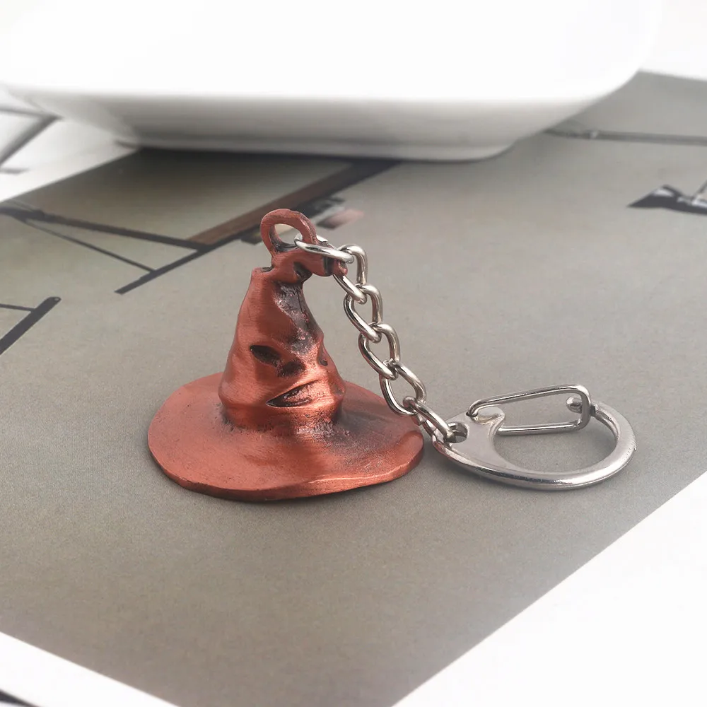

HP Hogwarts Sorting Hat Keychain For Men and Women Fans' Gifts Men Car Women Bag Keyring Pendant Accessories